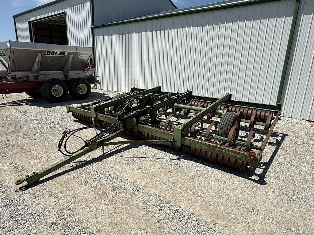 Image of John Deere F950 Primary image