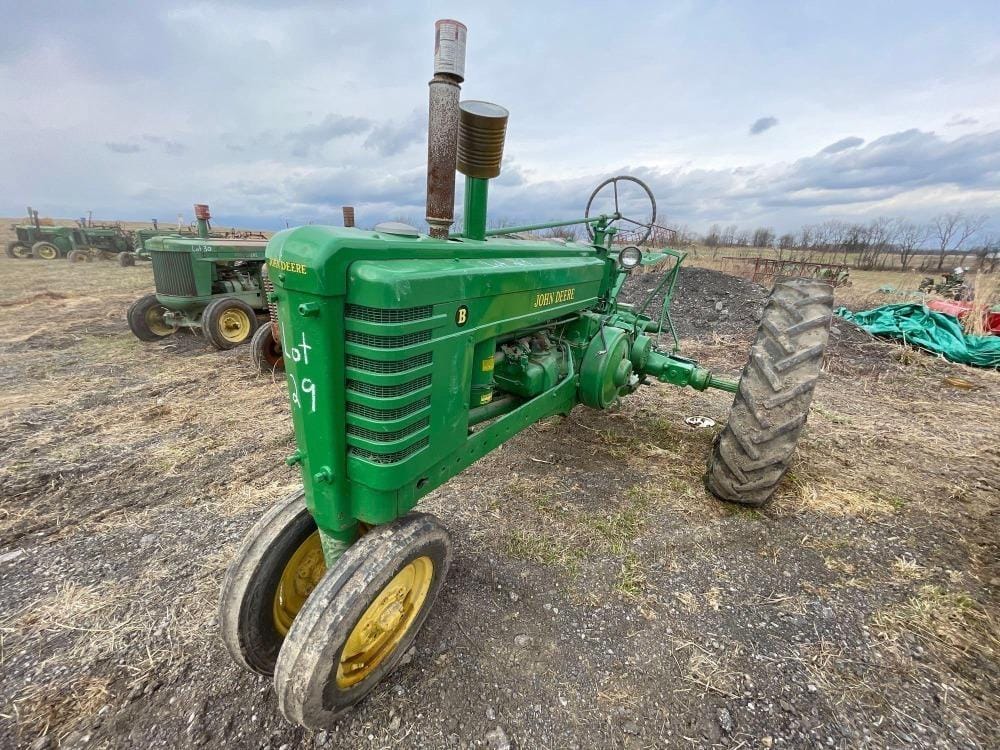 Main image John Deere B