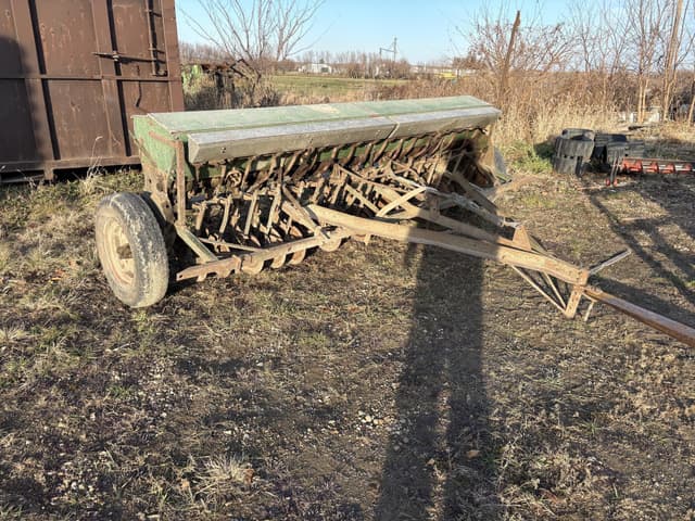 Image of John Deere FB equipment image 1