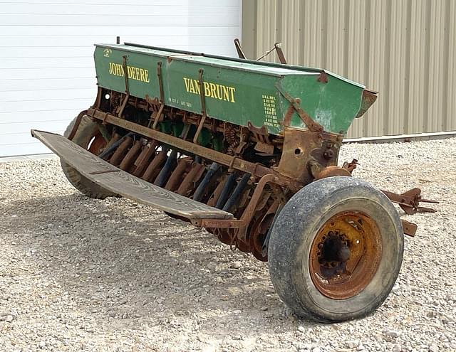 Image of John Deere FB equipment image 4