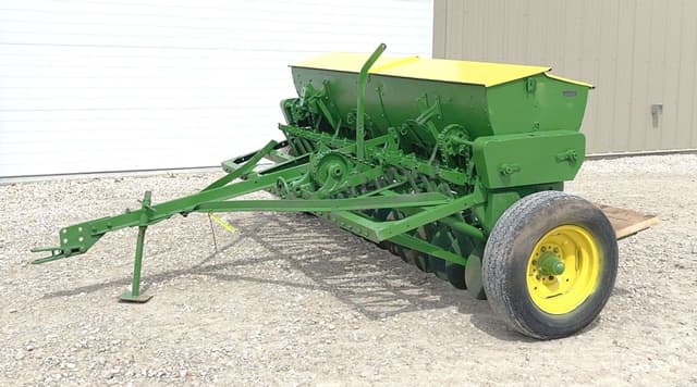 Image of John Deere FB-B equipment image 1