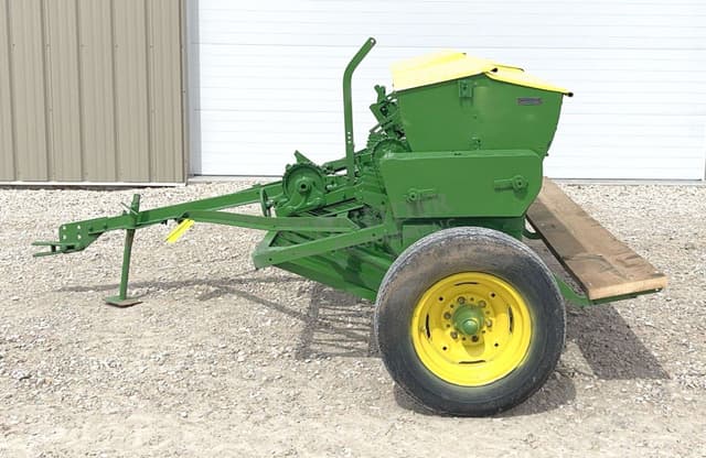 Image of John Deere FB-B equipment image 3