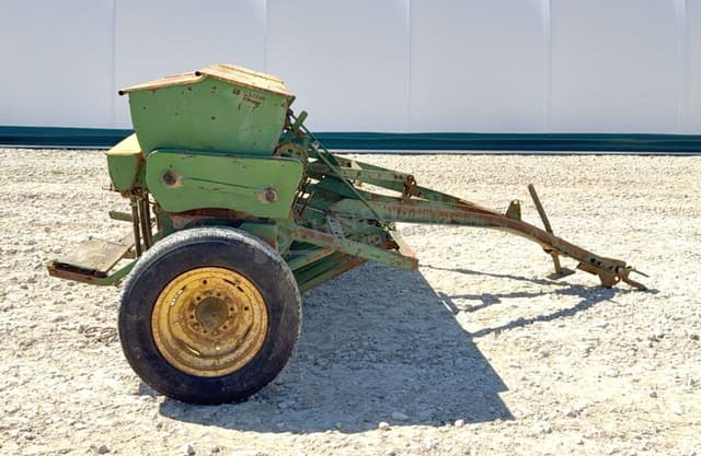 Image of John Deere FB-B equipment image 2