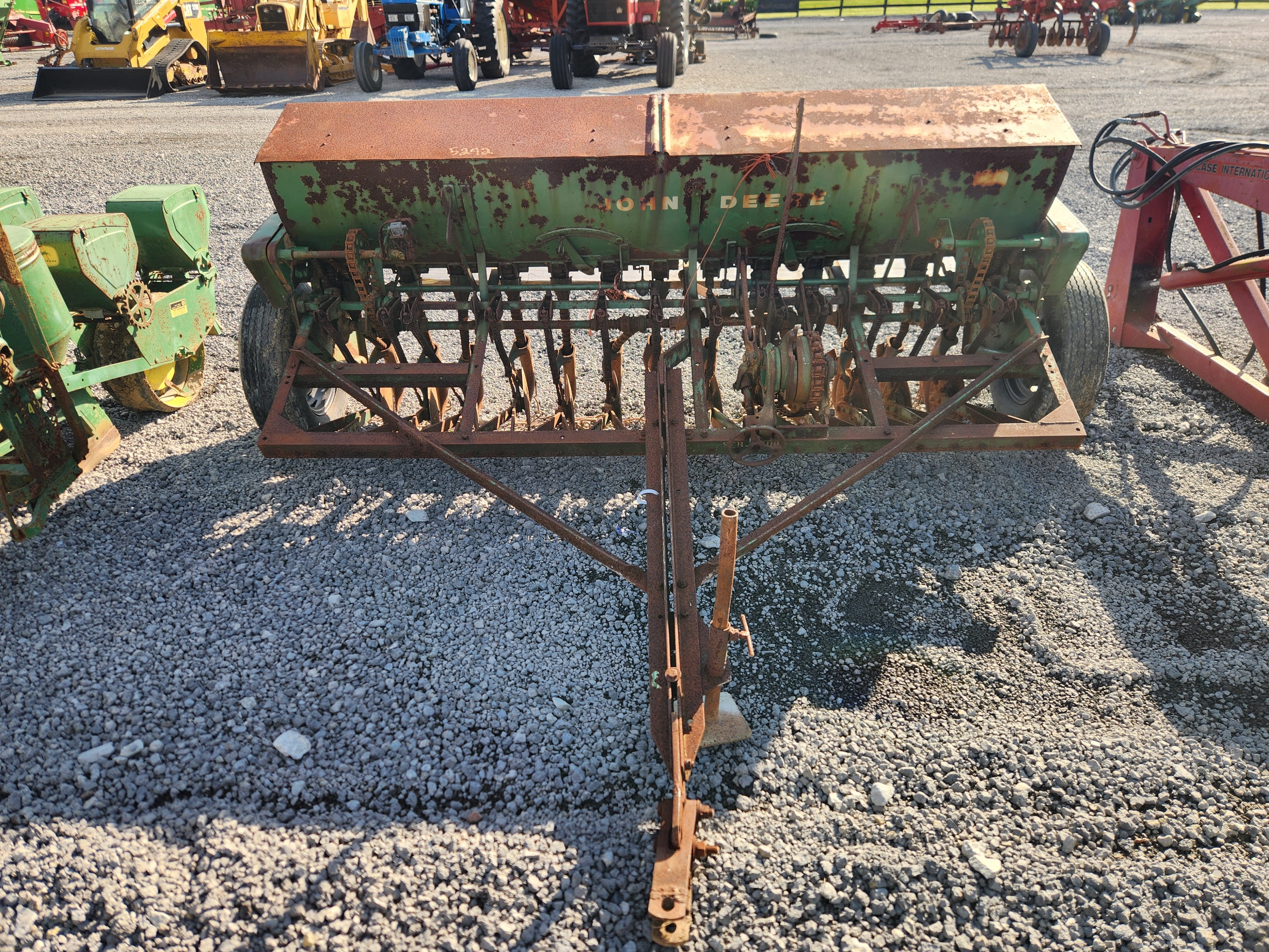 John Deere FB-B Equipment Image0