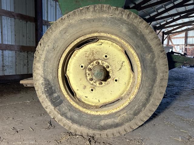 Image of John Deere FBB equipment image 4