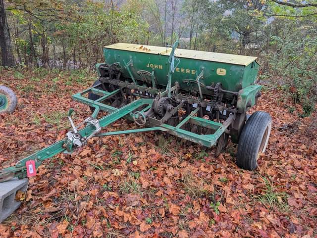 Image of John Deere FB-B equipment image 3