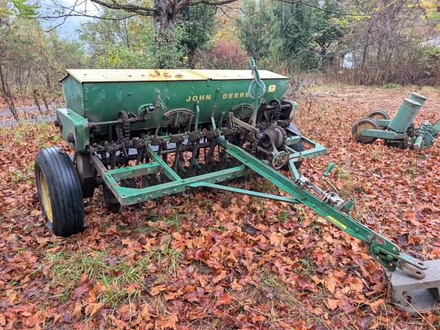 Image of John Deere FB-B equipment image 4
