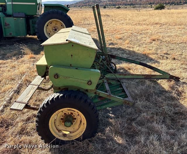 Image of John Deere FB157B equipment image 2