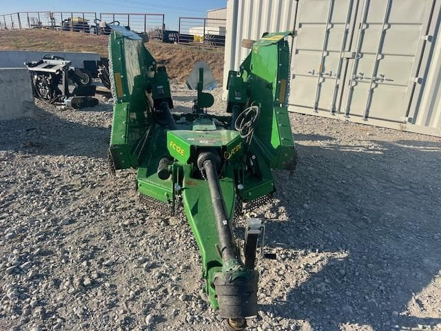 Image of John Deere FC12E equipment image 3