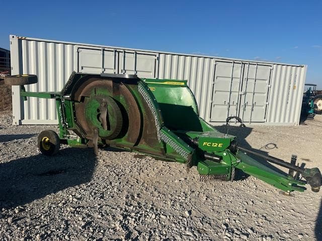 Image of John Deere FC12E equipment image 2