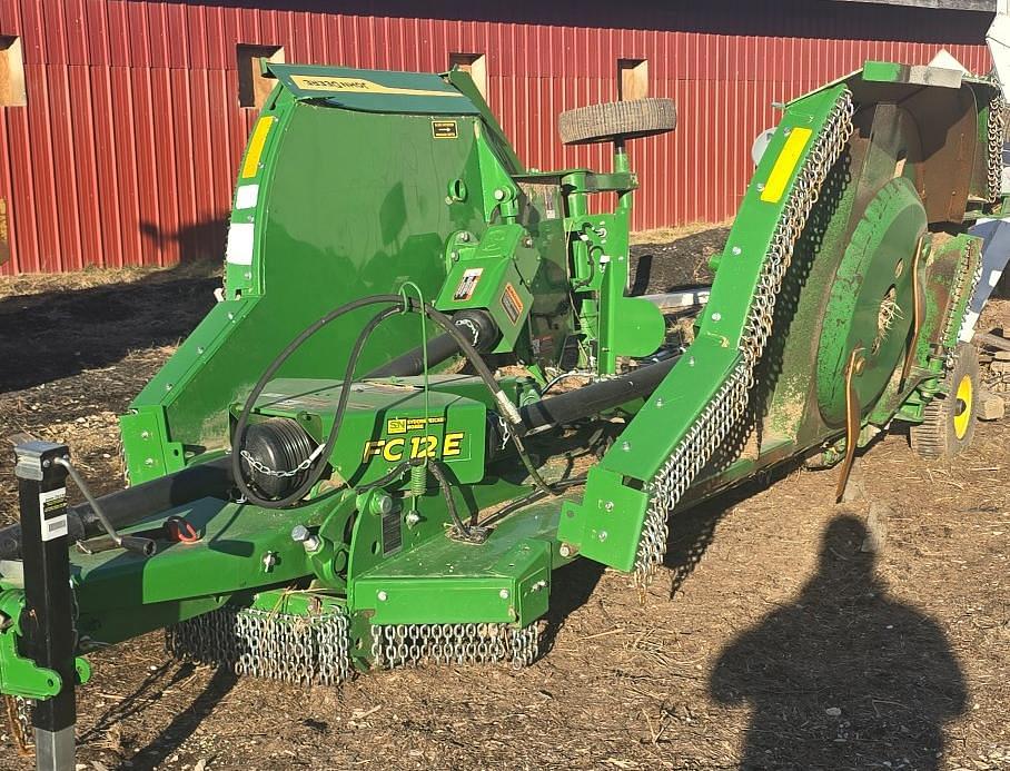 Image of John Deere FC12E Primary image