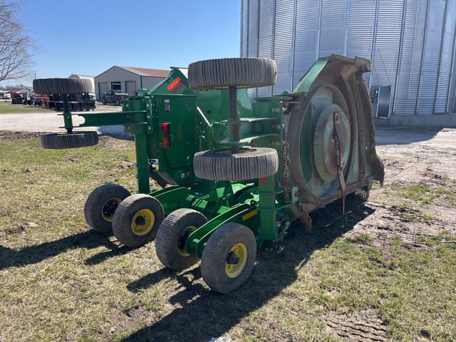 Image of John Deere FC15R equipment image 4