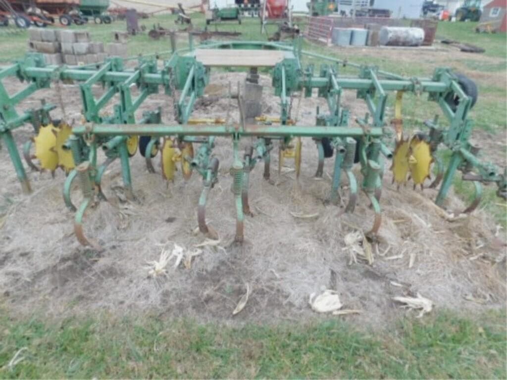 Image of John Deere FM Image 1