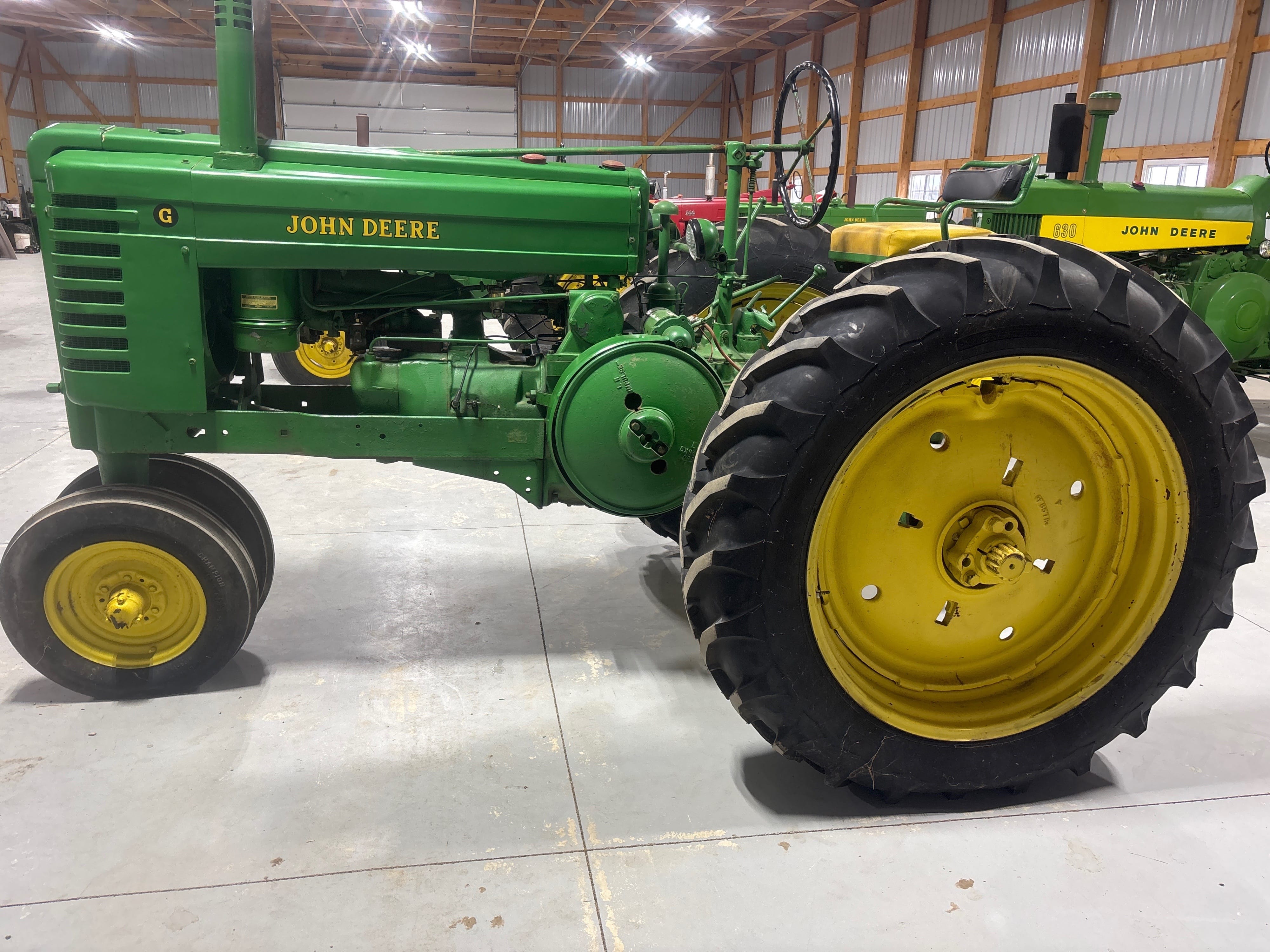 John Deere G Equipment Image0