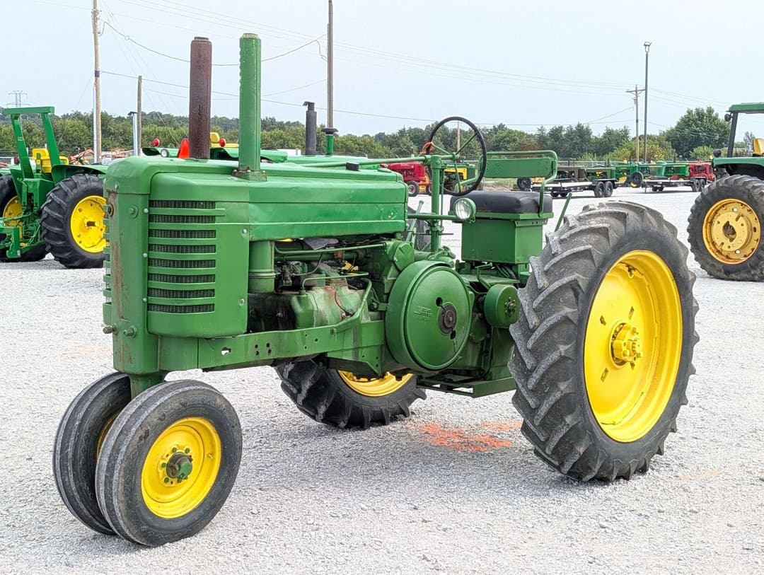 Image of John Deere G Primary image