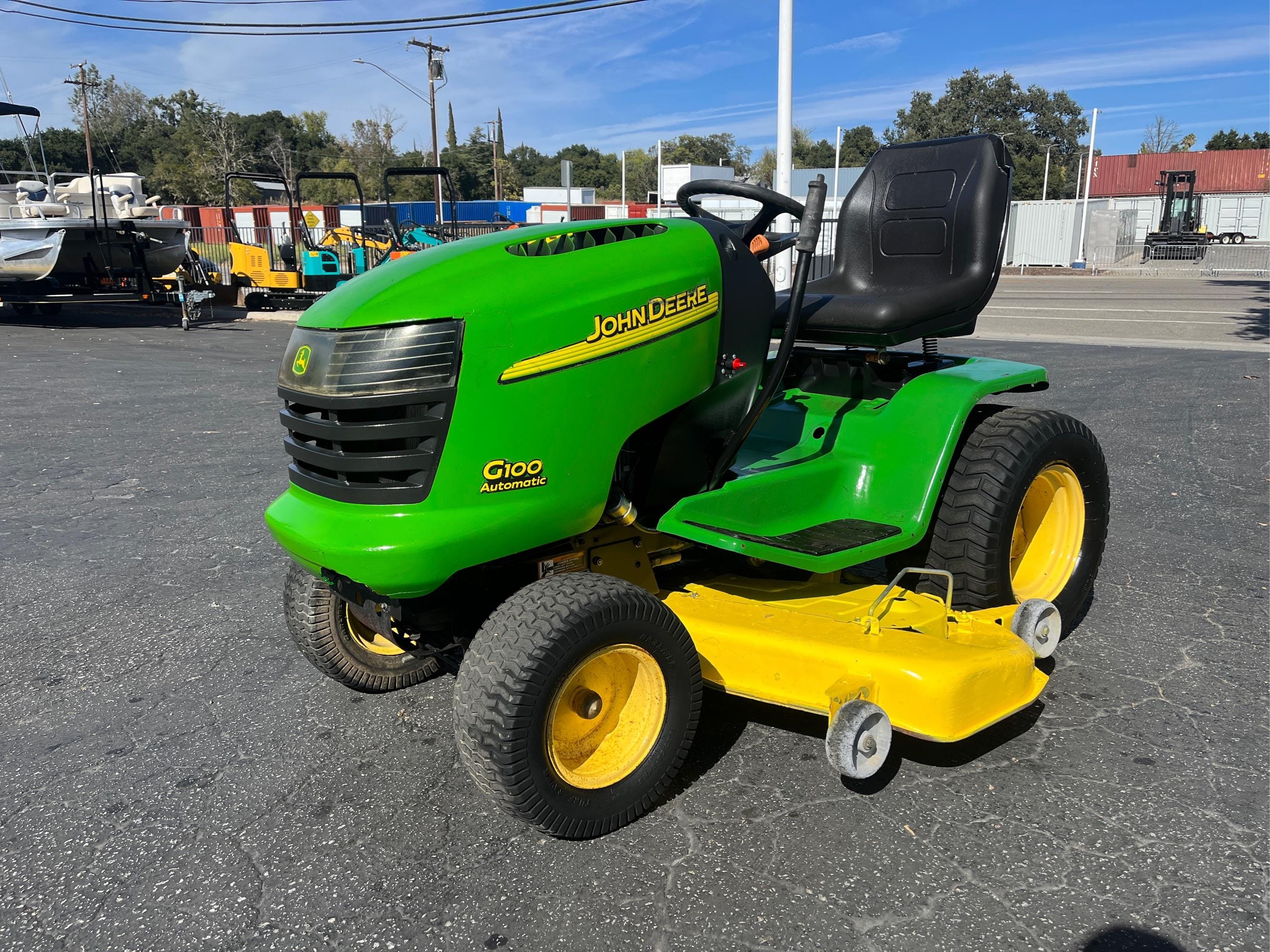 Main image John Deere G100