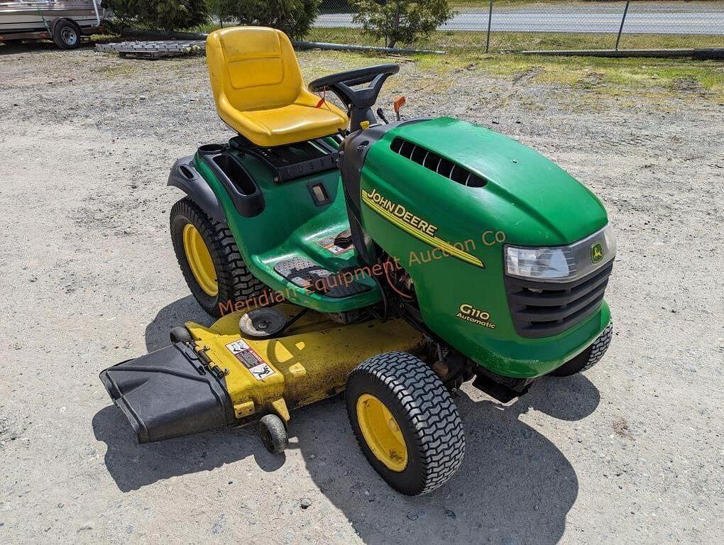 Image of John Deere G110 Primary image