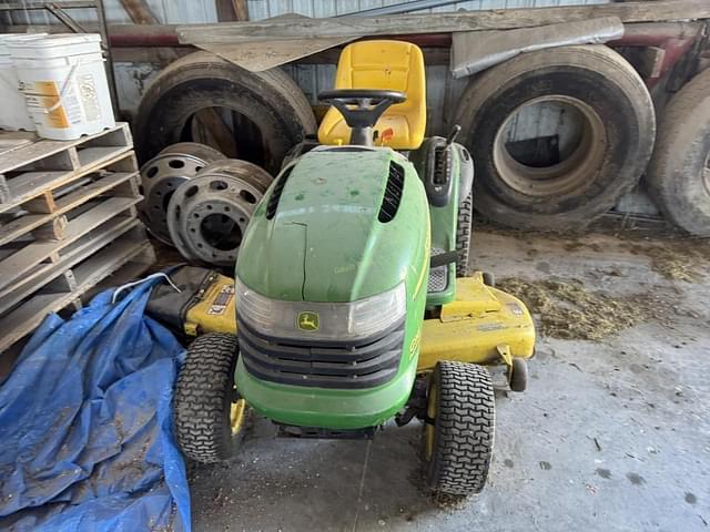 Image of John Deere G110 equipment image 2