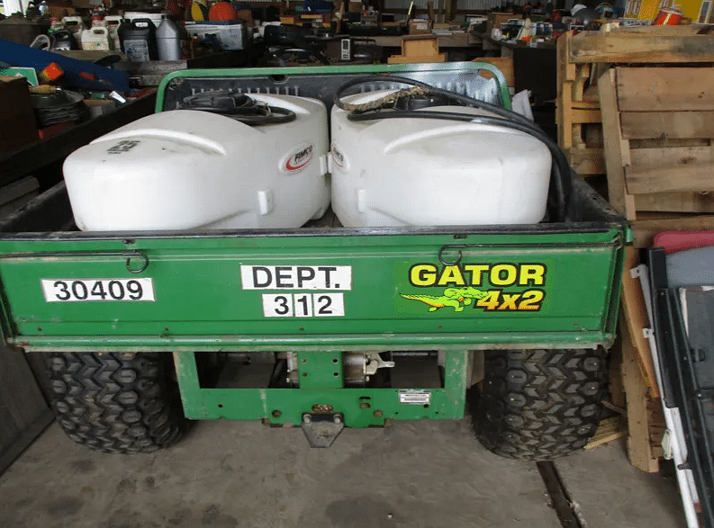 Image of John Deere Gator Image 1
