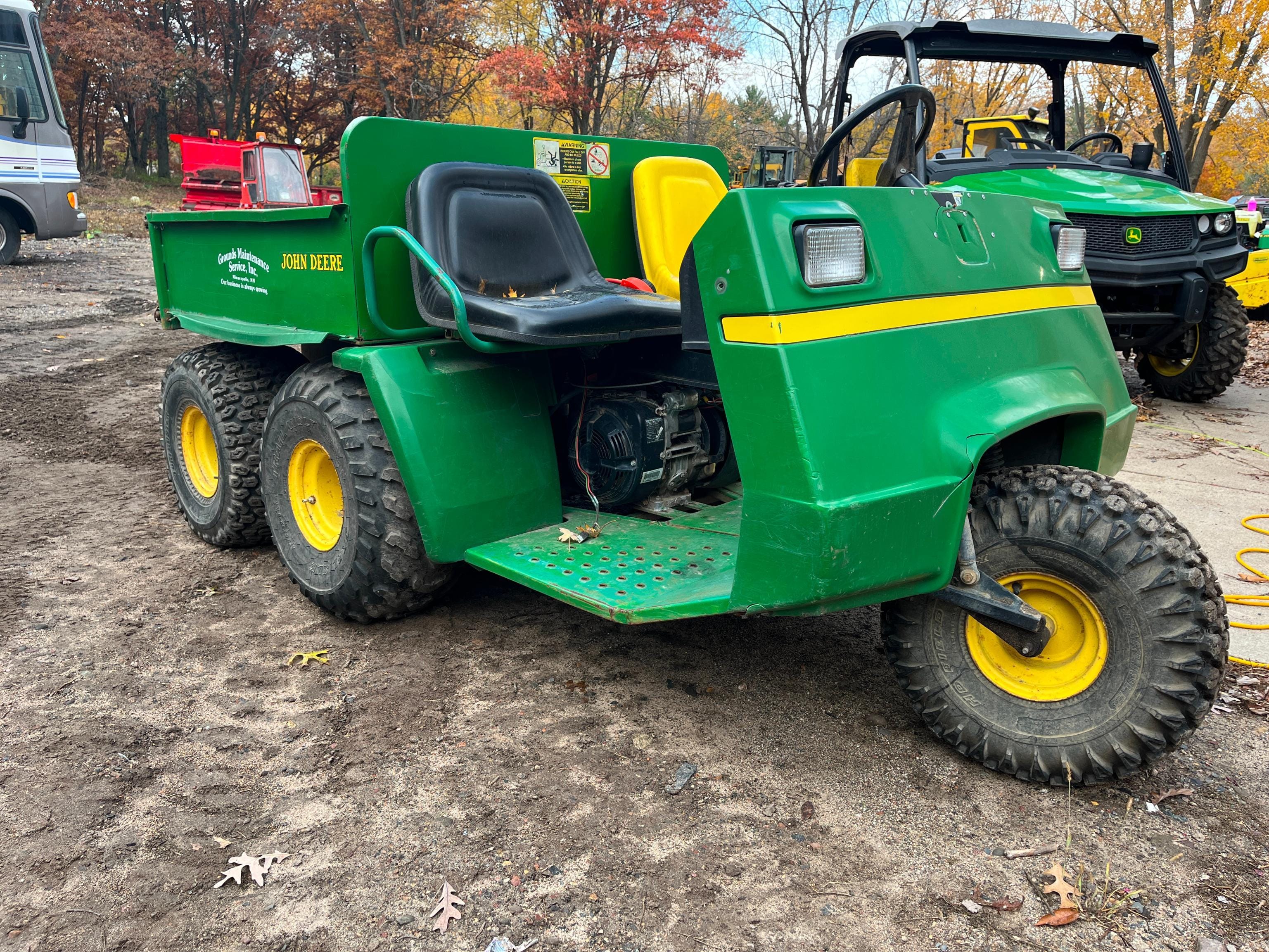Main image John Deere Gator