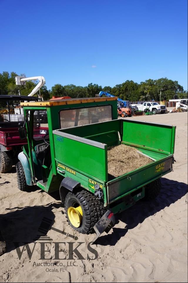 Image of John Deere Gator equipment image 2