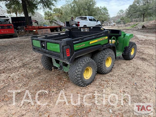 Image of John Deere Gator equipment image 4