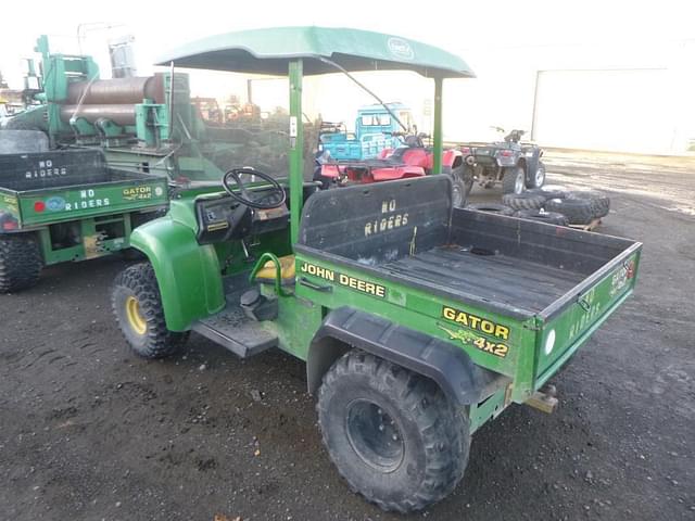 Image of John Deere Gator equipment image 3