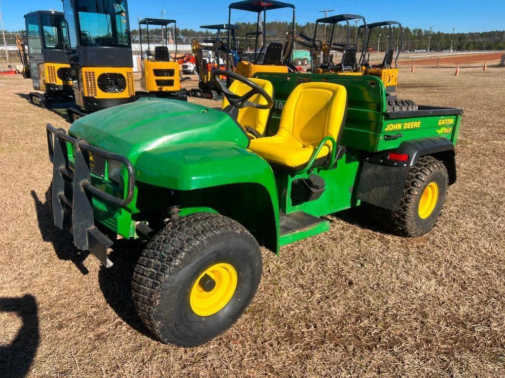 Image of John Deere Gator 4X2 Primary image