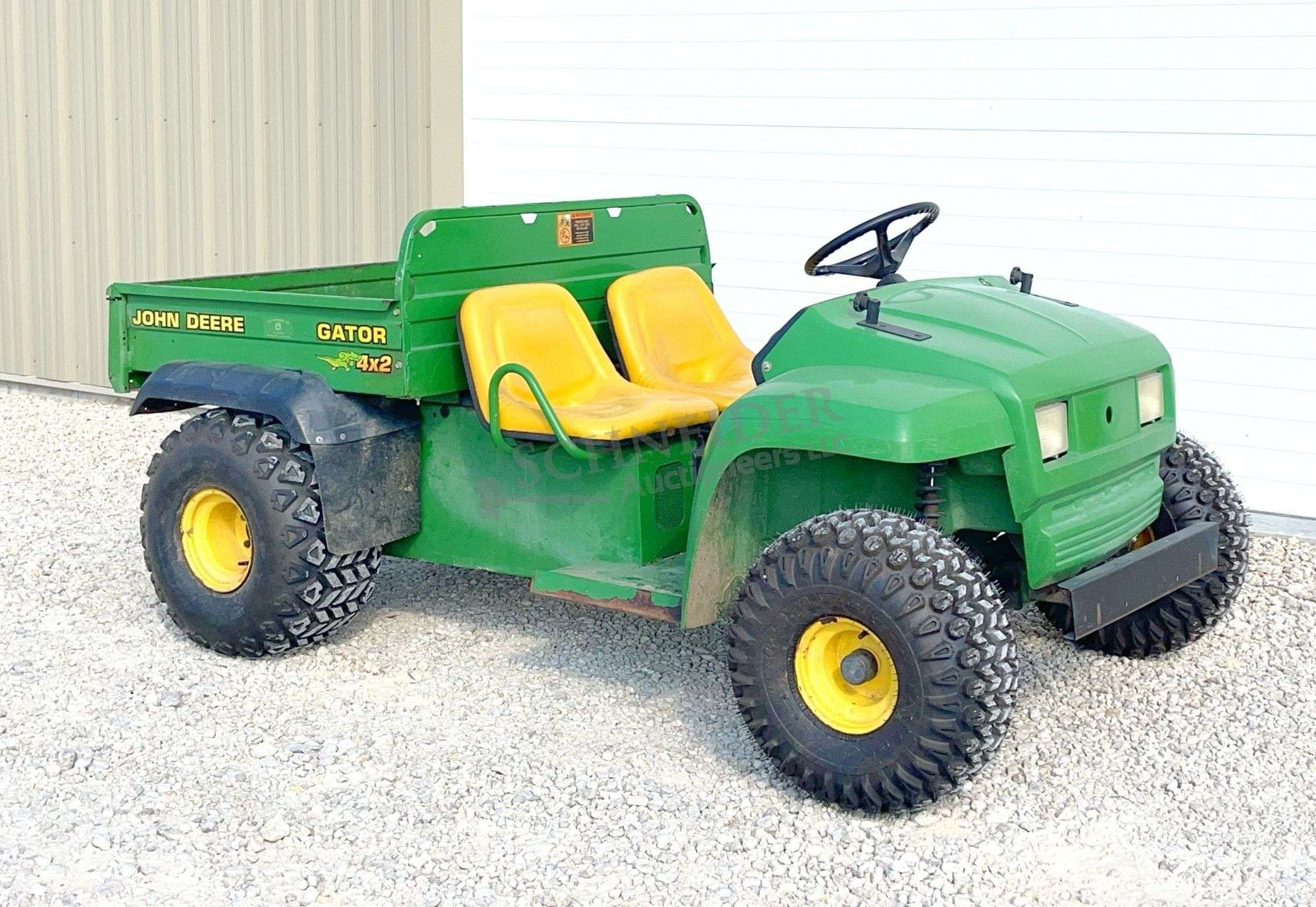 John Deere Gator Equipment Image0