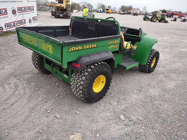 Image of John Deere Gator equipment image 4