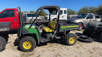 Main image John Deere Gator 4x4