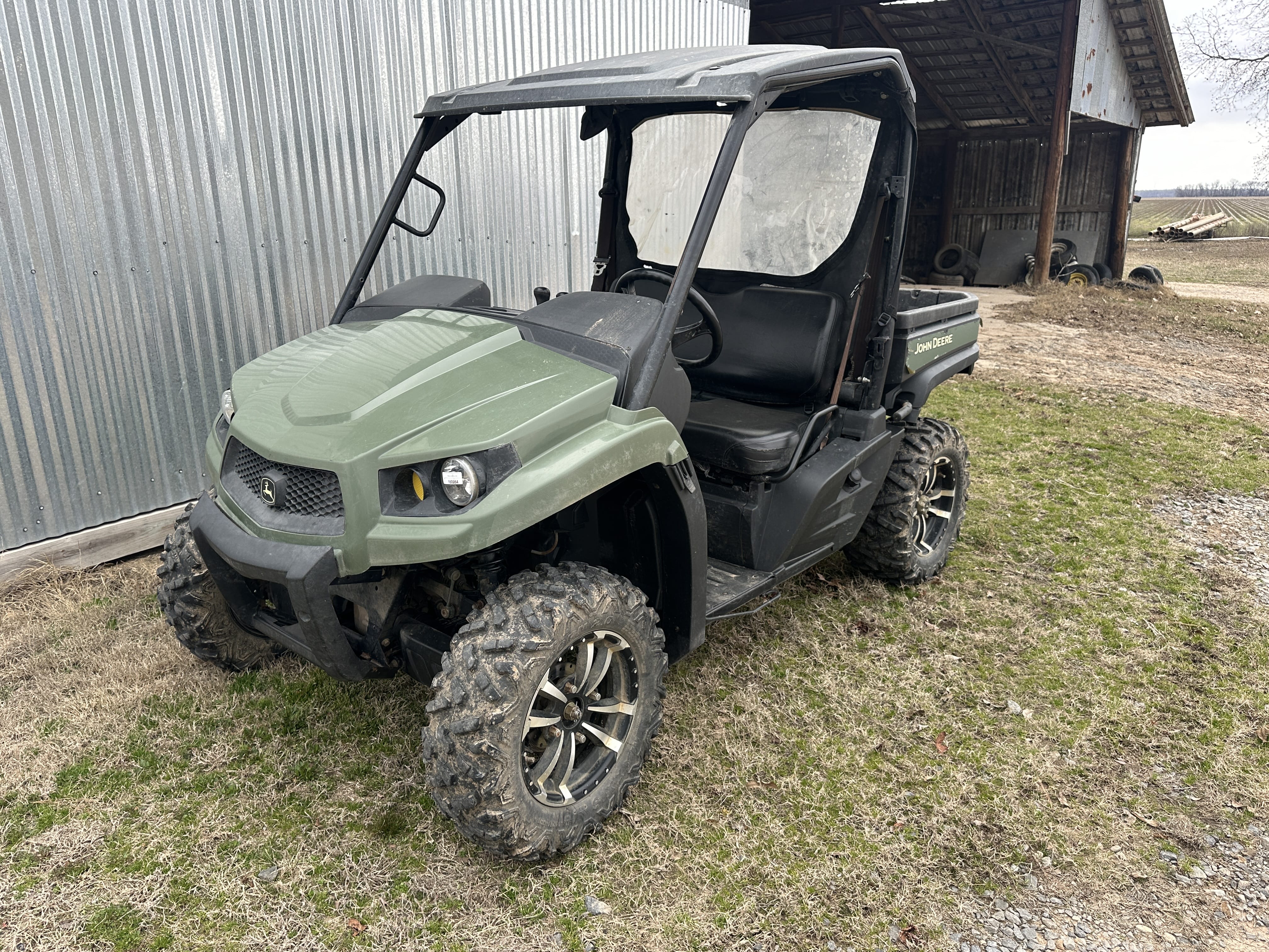 Main image John Deere Gator 4x4