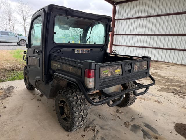 Image of John Deere Gator 4x4 equipment image 3