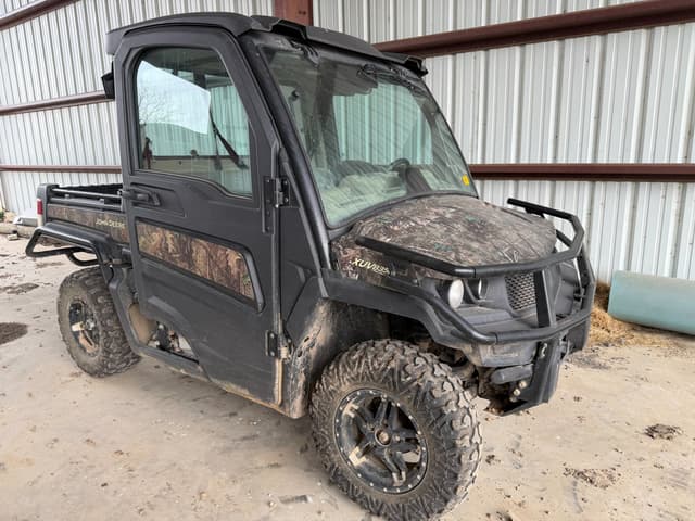 Image of John Deere Gator 4x4 equipment image 1
