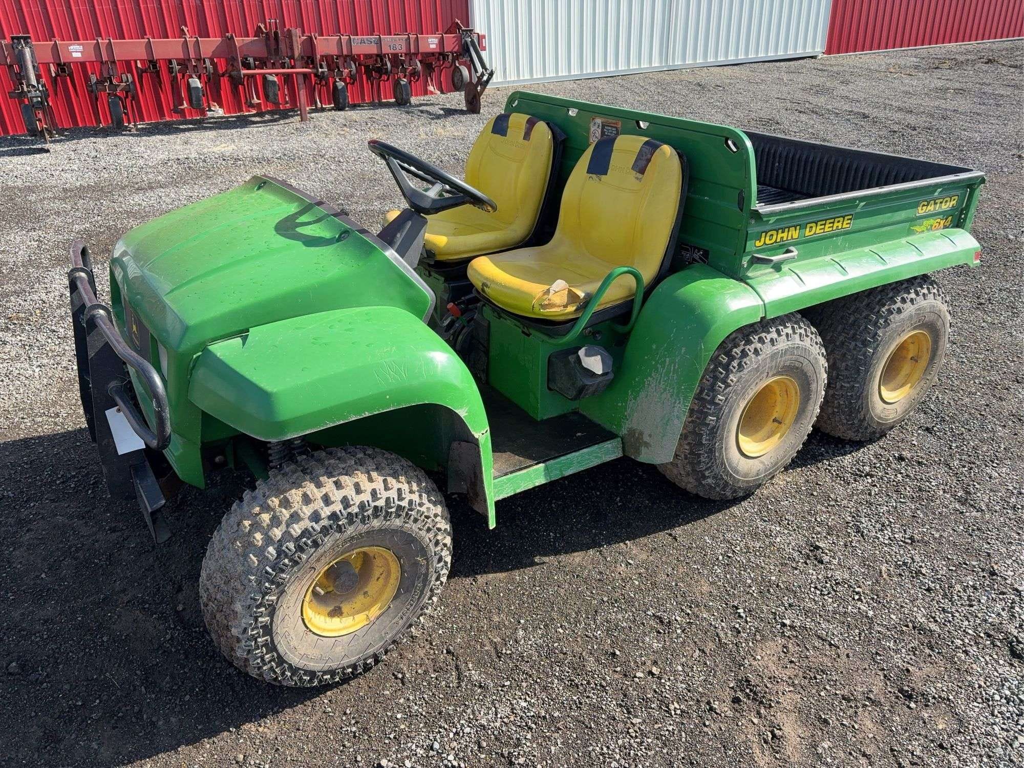 John Deere Gator 6x4 Equipment Image0