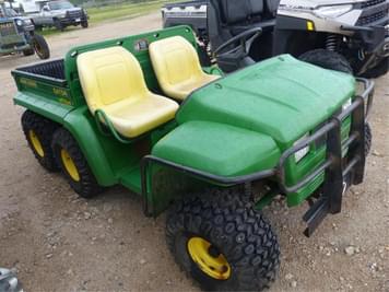Main image John Deere Gator 6x4