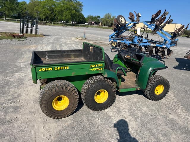 Image of John Deere Gator equipment image 3