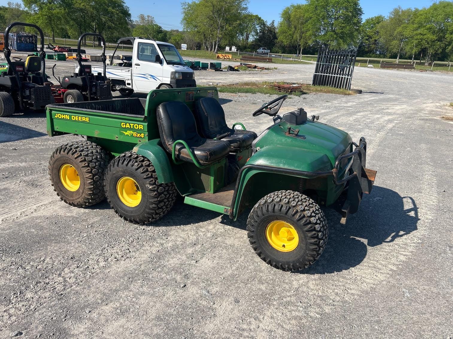 John Deere Gator Equipment Image0