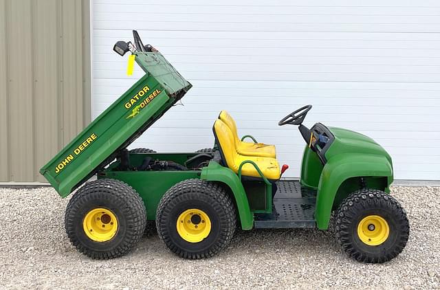 Image of John Deere Gator equipment image 3