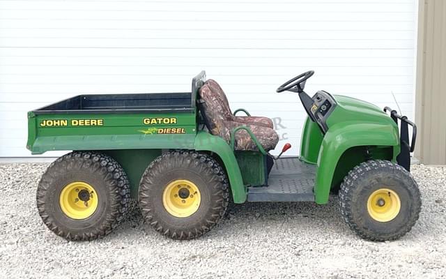 Image of John Deere Gator equipment image 2
