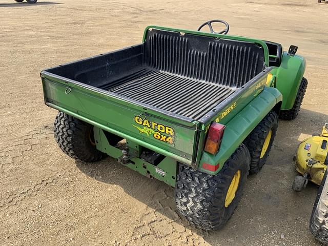 Image of John Deere Gator equipment image 3