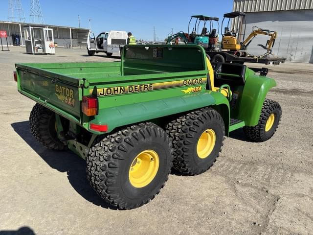 Image of John Deere Gator 4x4 equipment image 2