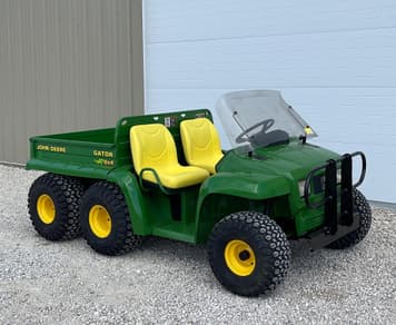 Main image John Deere Gator 6x4