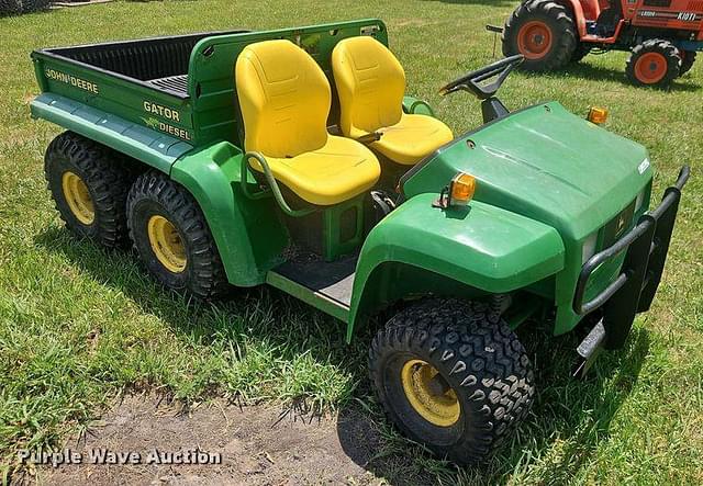 Image of John Deere Gator equipment image 2