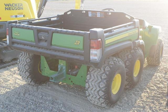 Image of John Deere Gator equipment image 2