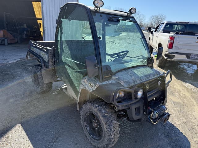 Image of John Deere Gator equipment image 2