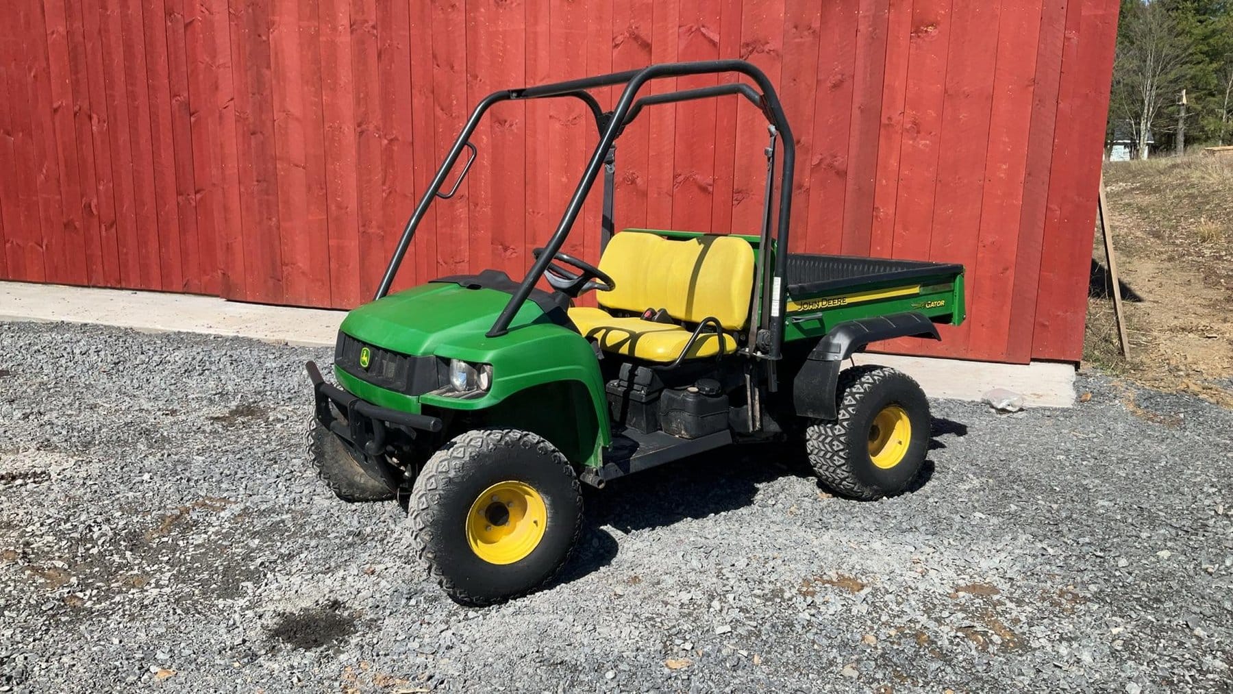 John Deere Gator HPX Equipment Image0