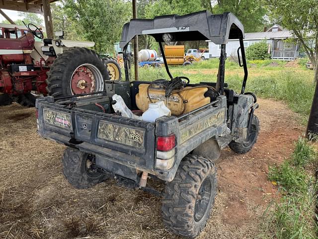 Image of John Deere Gator 825 equipment image 4