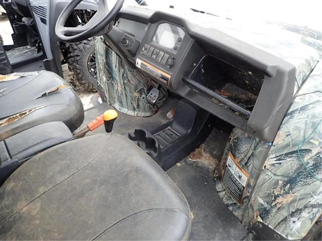 Image of John Deere Gator XUV 825i equipment image 4
