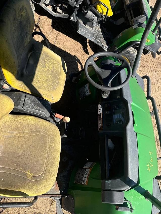 Image of John Deere Gator XUV 825i equipment image 1